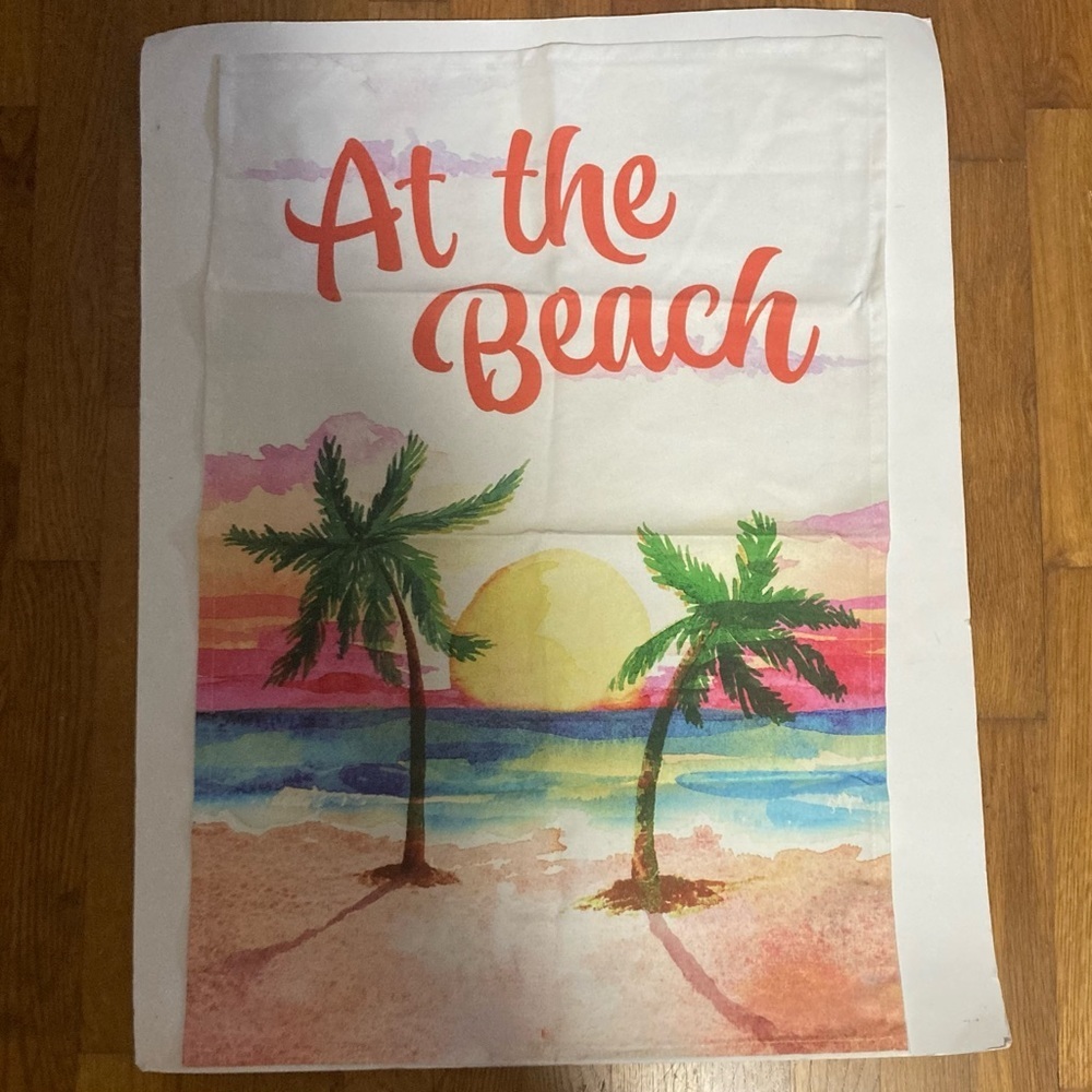 NEW SUR LA TABLE At the Beach Dish Towel 18 X 28 inches 100% cotton